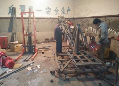 點(diǎn)擊查看詳細(xì)信息<br>標(biāo)題：華友機(jī)械多用途吊J 閱讀次數(shù)：7674