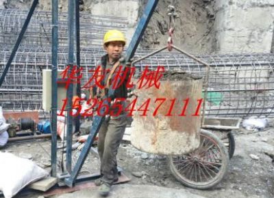 點(diǎn)擊查看詳細(xì)信息<br>標(biāo)題：華友機(jī)械建筑 挖樁 打井用小吊機(jī) 閱讀次數(shù)：6782