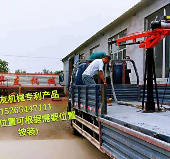 點(diǎn)擊查看詳細(xì)信息<br>標(biāo)題：車(chē)載小吊機(jī)  液壓小吊機(jī) 閱讀次數(shù)：1868